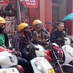 2 Wheeler Taxi intla