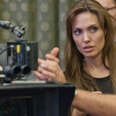 Angelina Jolie-i'n film a siam dawn