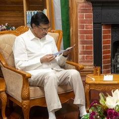 MSU-in Imphal-a lehkha zir chhunzawm thei lo te state dang institution-a transfer turin Governor ngen