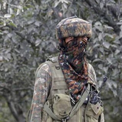 J&K-a chilpuah bomb puakah sipai pahnih thi