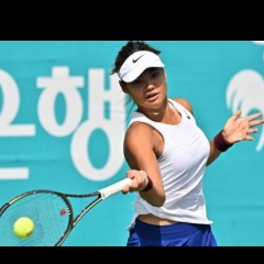Korea Open: Seoul-ah Emma Raducanu-i'n first round-ah Moyuka Uchijima a hneh