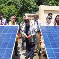 Solar hmanga Health Center tihchangtlunna tur hawng