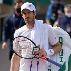 Wimbledon atangin Andy  Murray leh Dan Evans te an tla